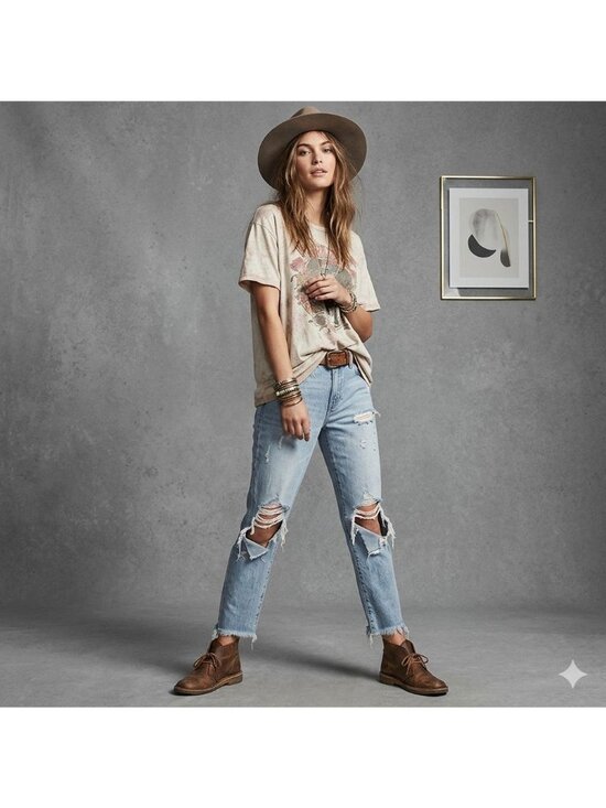 GAP Denim - Gap Denim Best Girlfriend Distressed Jeans Size 26 Light Blue